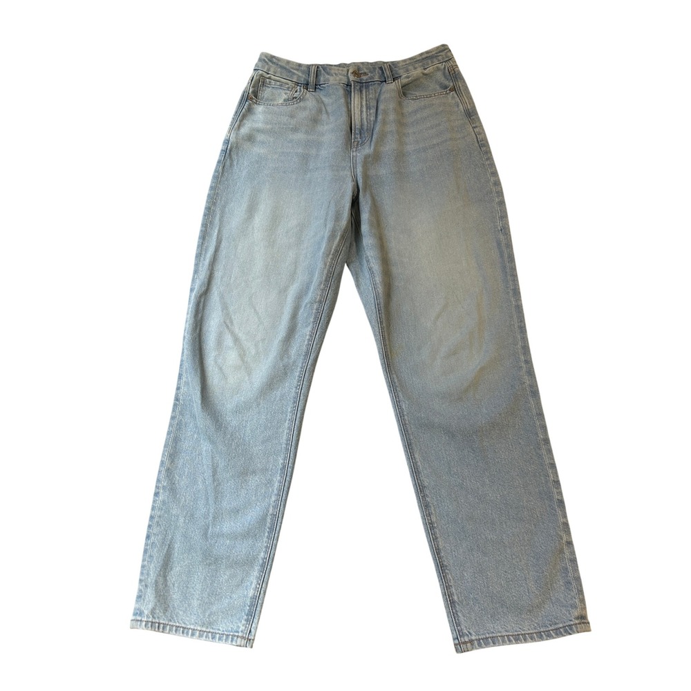 American Eagle Curvy Mom Jeans 10 Light Wash High Waisted Real Good Denim